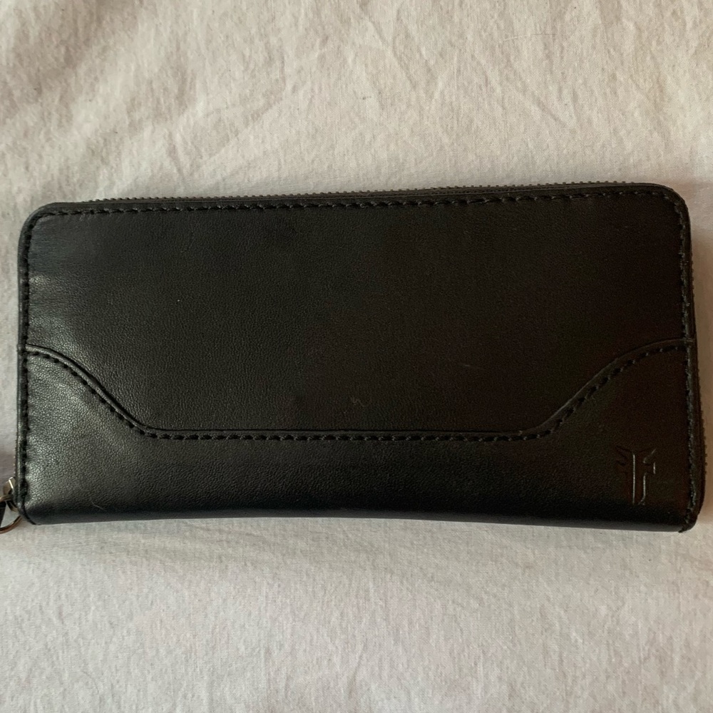 Large Frye Melissa Wallet, Black